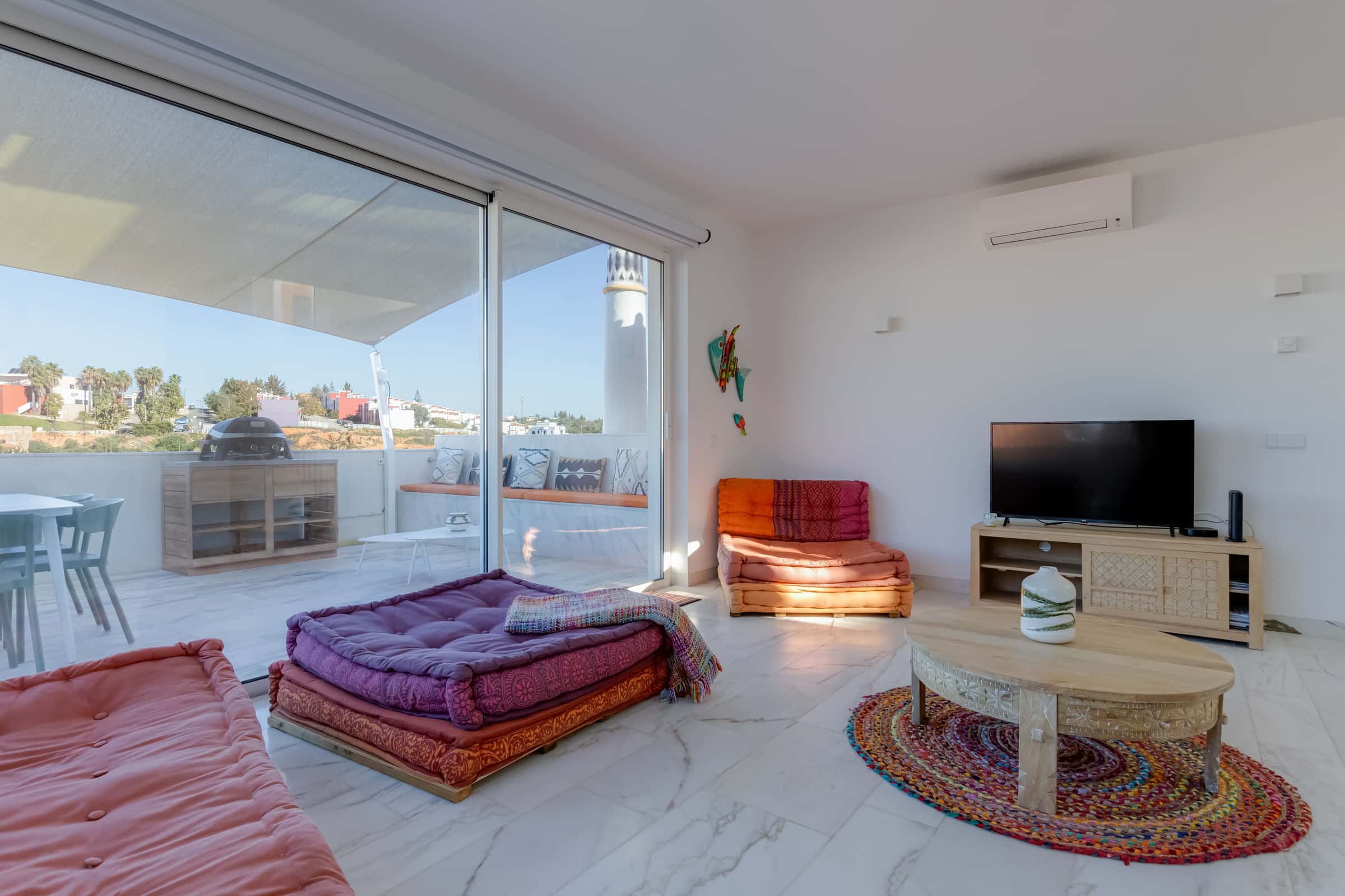 Charming House In Ferragudo, Algarve (Only Available From October To June) - 2