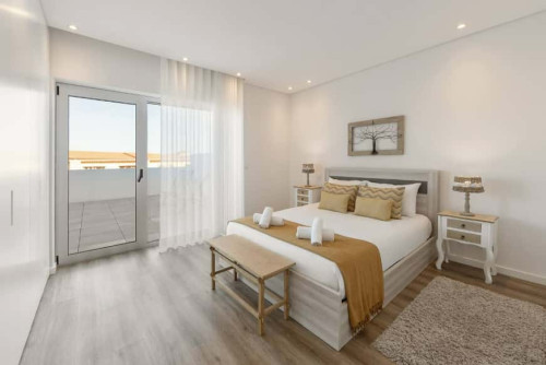 Great Apartment in Atouguia da Baleia, Leiria, Portugal (Available only from September to May)