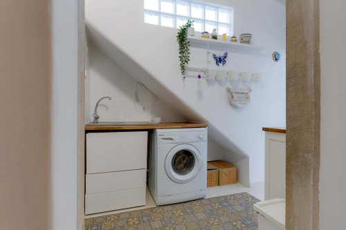 Charming House in Faro, Algarve (Only Available from October to June)