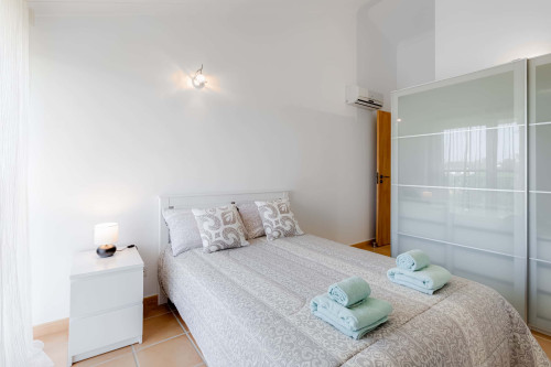 Bright and Modern Apartment in Quarteira, Algarve (Only Available from October to June)