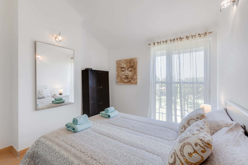 Bright and Modern Apartment in Quarteira, Algarve (Only Available from October to June) - Gallery - 29