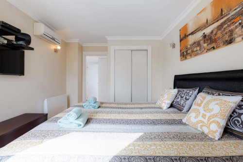 Bright and Modern Apartment in Quarteira, Algarve (Only Available from October to June) - Gallery - 28