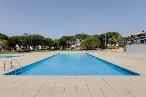 Bright and Modern Apartment in Quarteira, Algarve (Only Available from October to June) - Gallery - 7