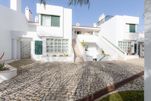 Bright and Modern Apartment in Quarteira, Algarve (Only Available from October to June) - Gallery - 3