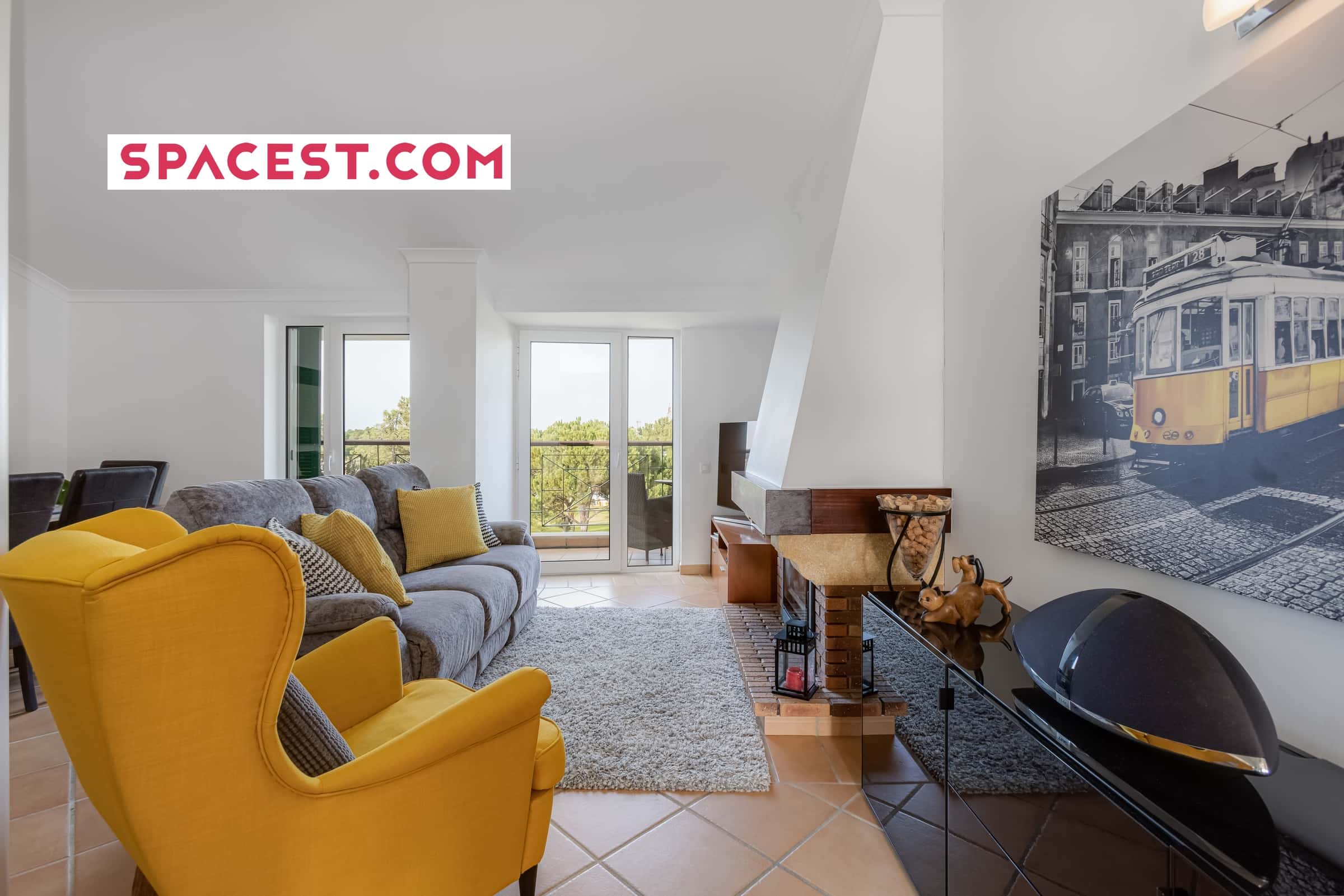 Bright And Modern Apartment In Quarteira, Algarve (Only Available From October To June) - 1