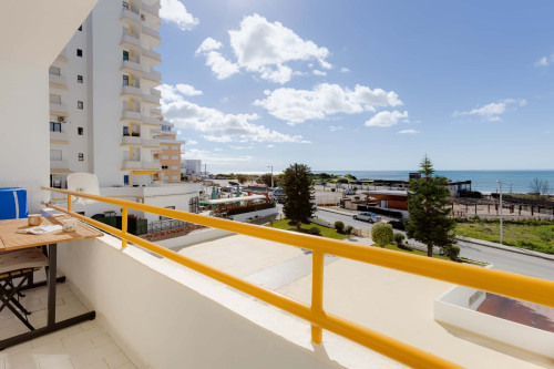 Modern Apartment in Armação de Pêra, Algarve (Only Available from October to June)