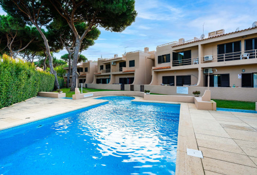 Charming 2-Bedroom House in Vilamoura, Algarve (Only Available from October to June) - Gallery - 3