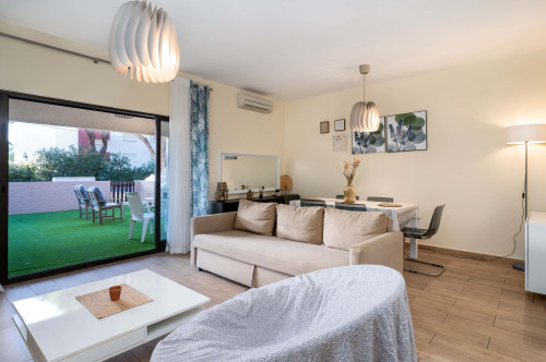 Charming 2-Bedroom House in Vilamoura, Algarve (Only Available from October to June)