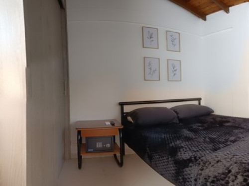 Comfortable Room Great Location - Gallery - 9