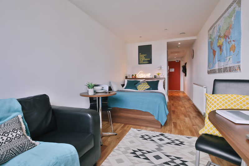  Classic Bigger Studio  -  Centro Court  - Gallery -  1