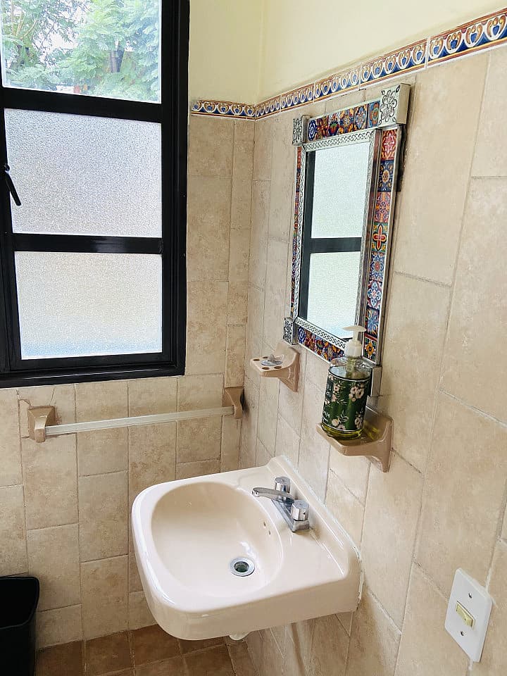 Cacomixtle - Eco-Friendly Coliving Home with Sunny Terrace in Santa Cruz Atoyac - Gallery - 16