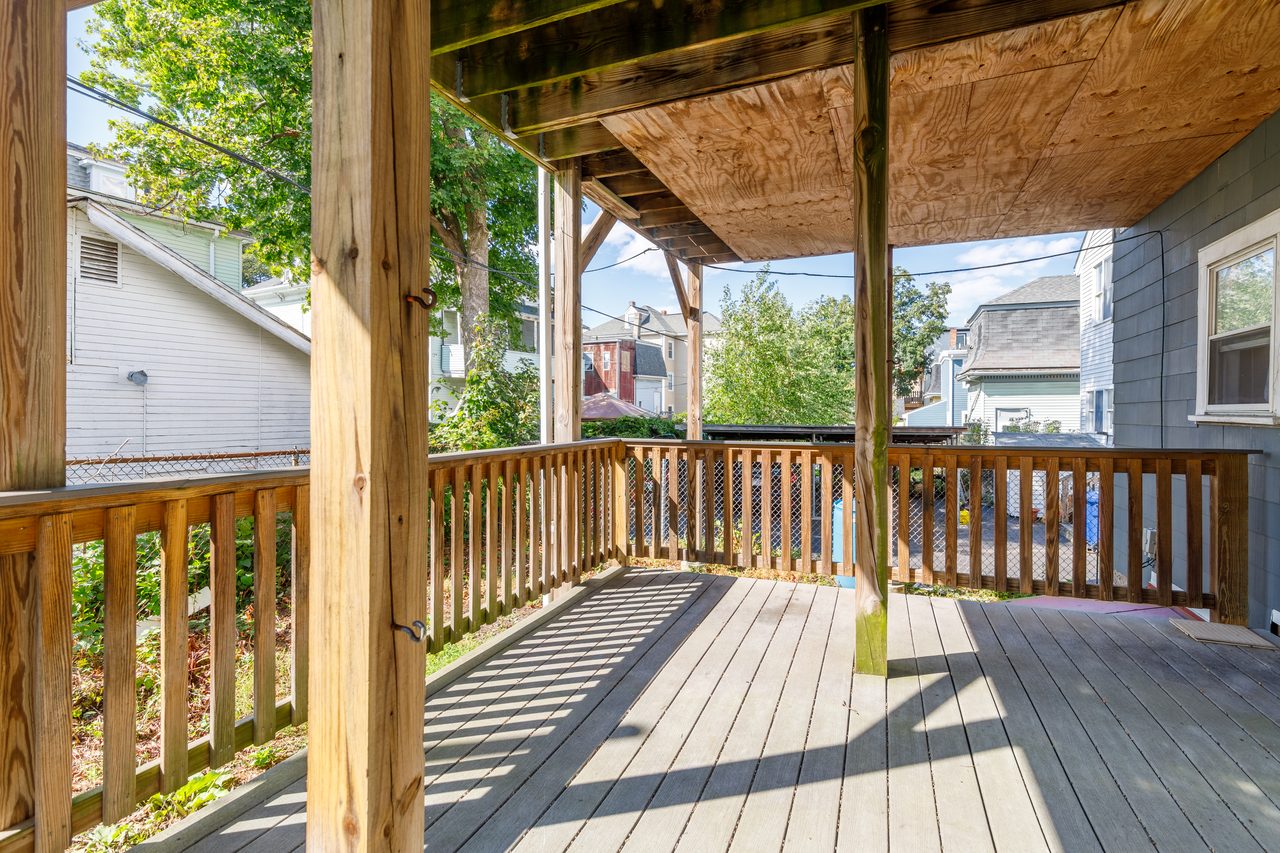  #1222: JFK/UMass - Queen Bedroom B  -  #1222: JFK/UMass  - Gallery -  6