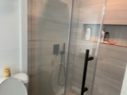 Private Room – Prime Seattle Spot!