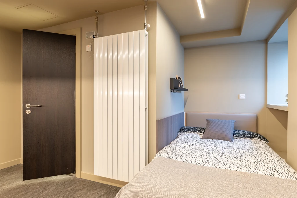 Platinum Studio - Potterrow - Gallery - 1
