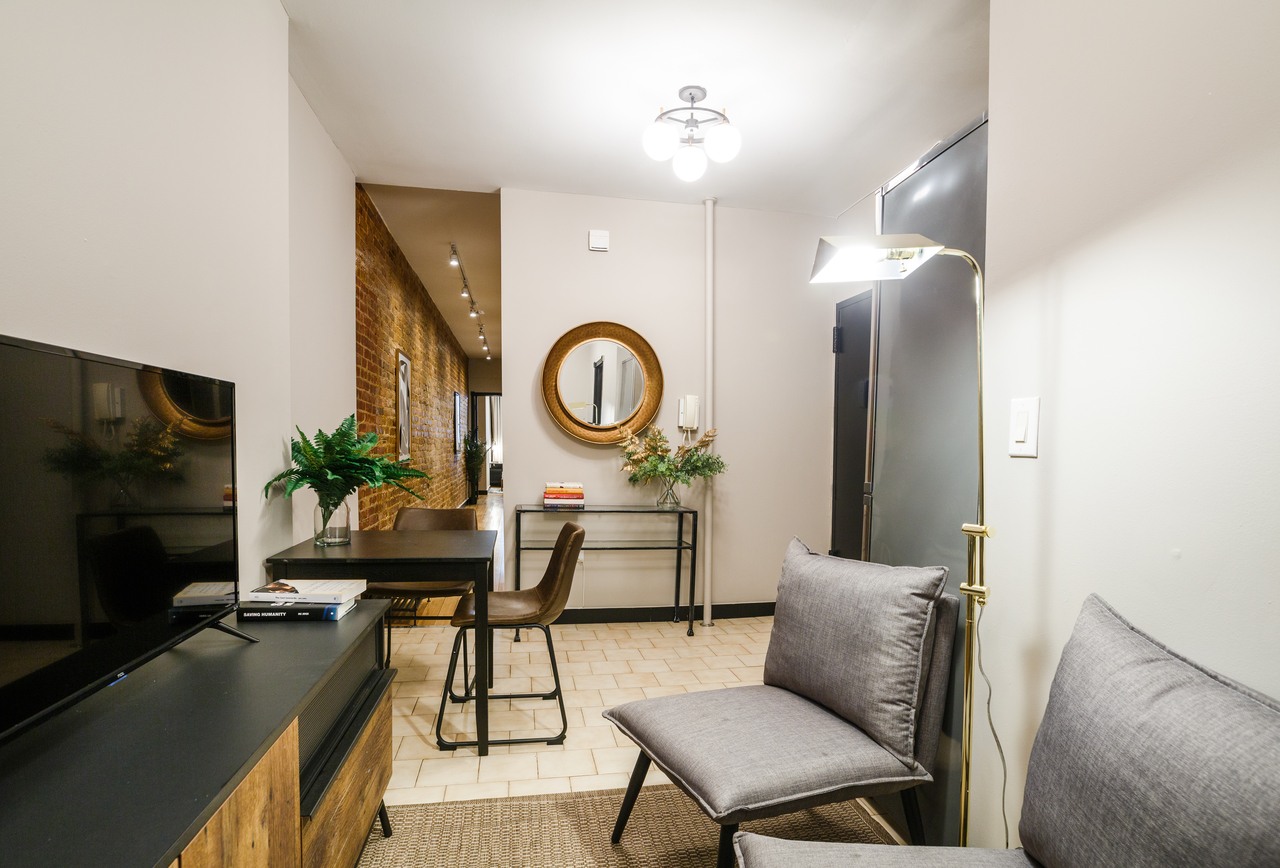 #152: Hell's Kitchen - 1 Bedroom (Queen) - #152: Hell's Kitchen - Gallery - 13
