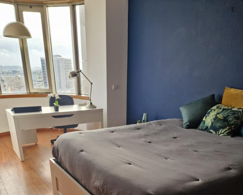 Double bedroom in 4-bedroom apartment  - Gallery -  5
