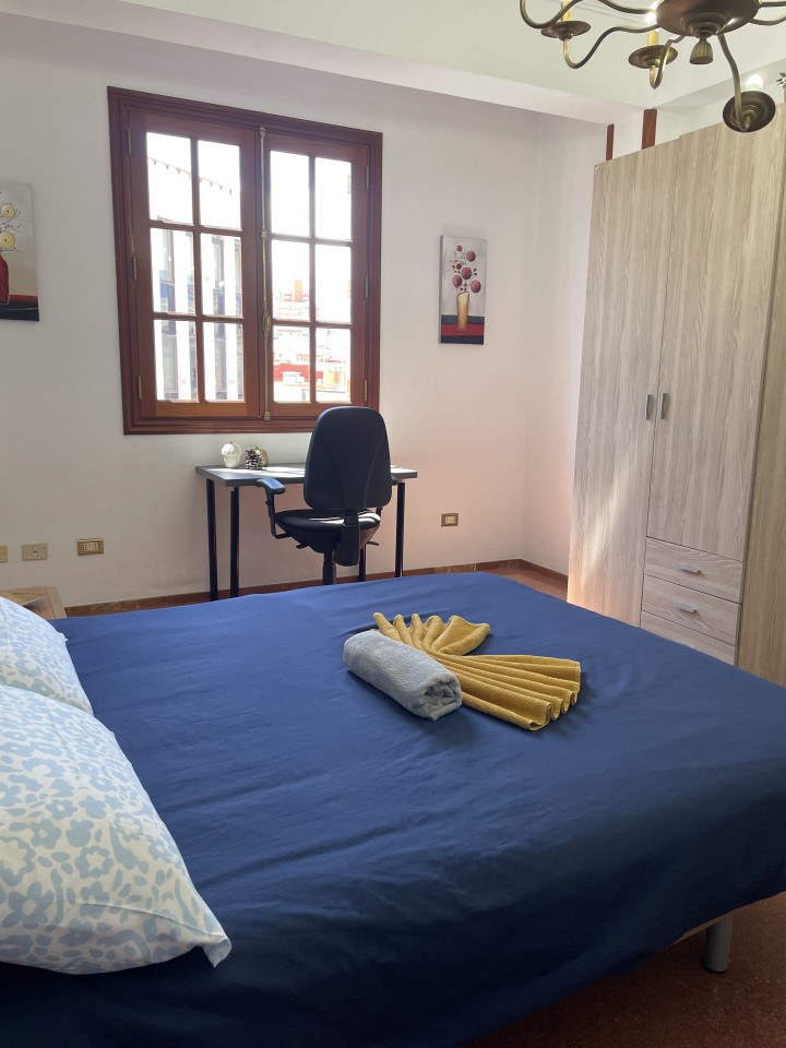 Room 1 - 13
