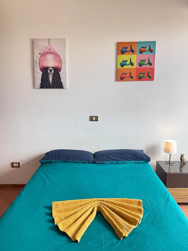 Room 2 - 15