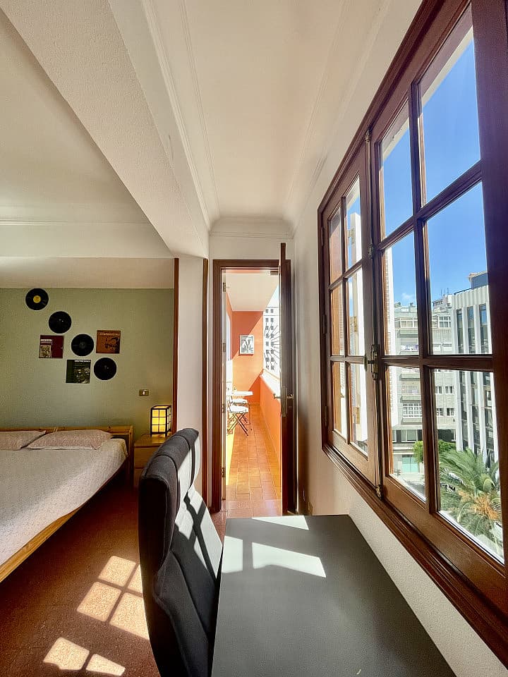 Room 4 - 36