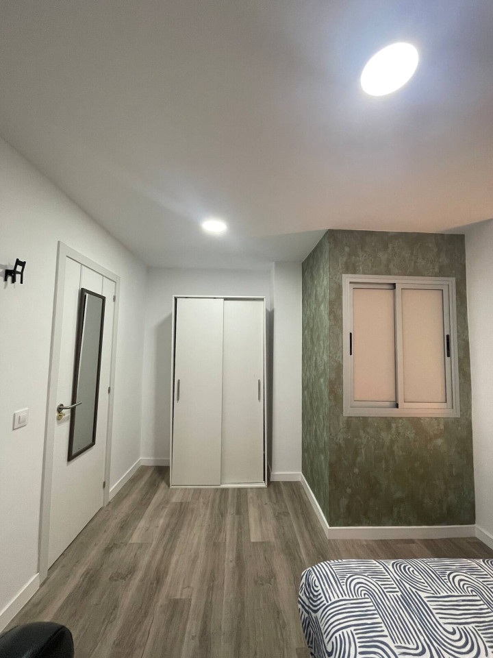 Private Room 1 - 8