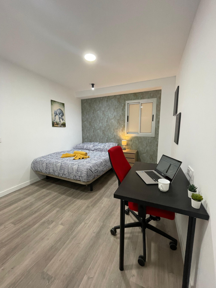 Private Room 3 - 9