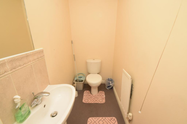 FF-SR3 - Errington Close ,Hatfield - Gallery - 1