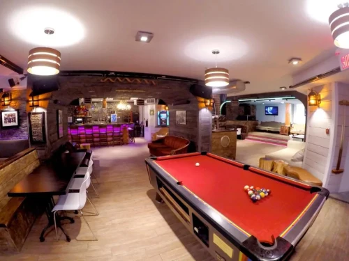 Montreal - Private let