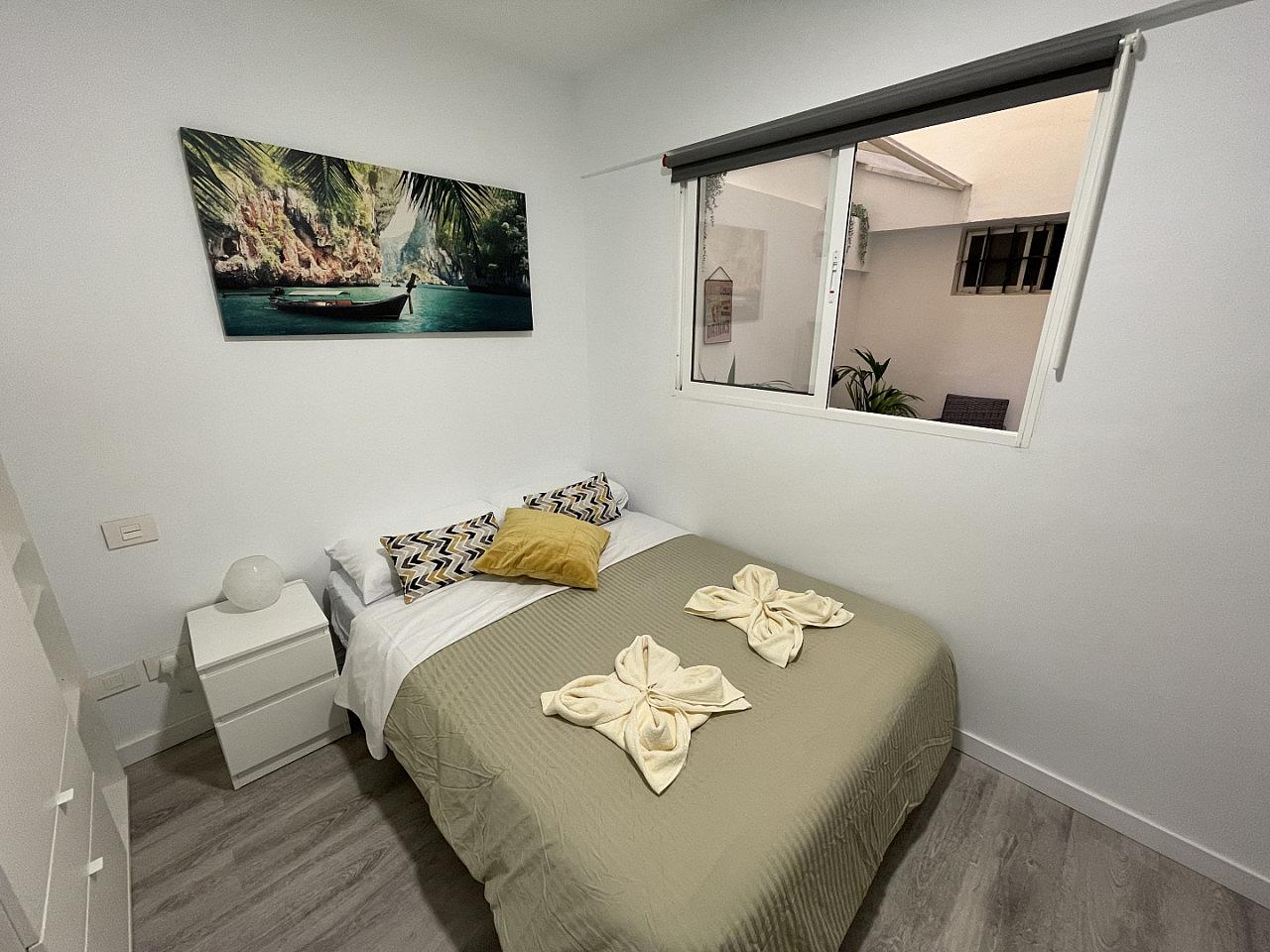 Private Room 2 - 9
