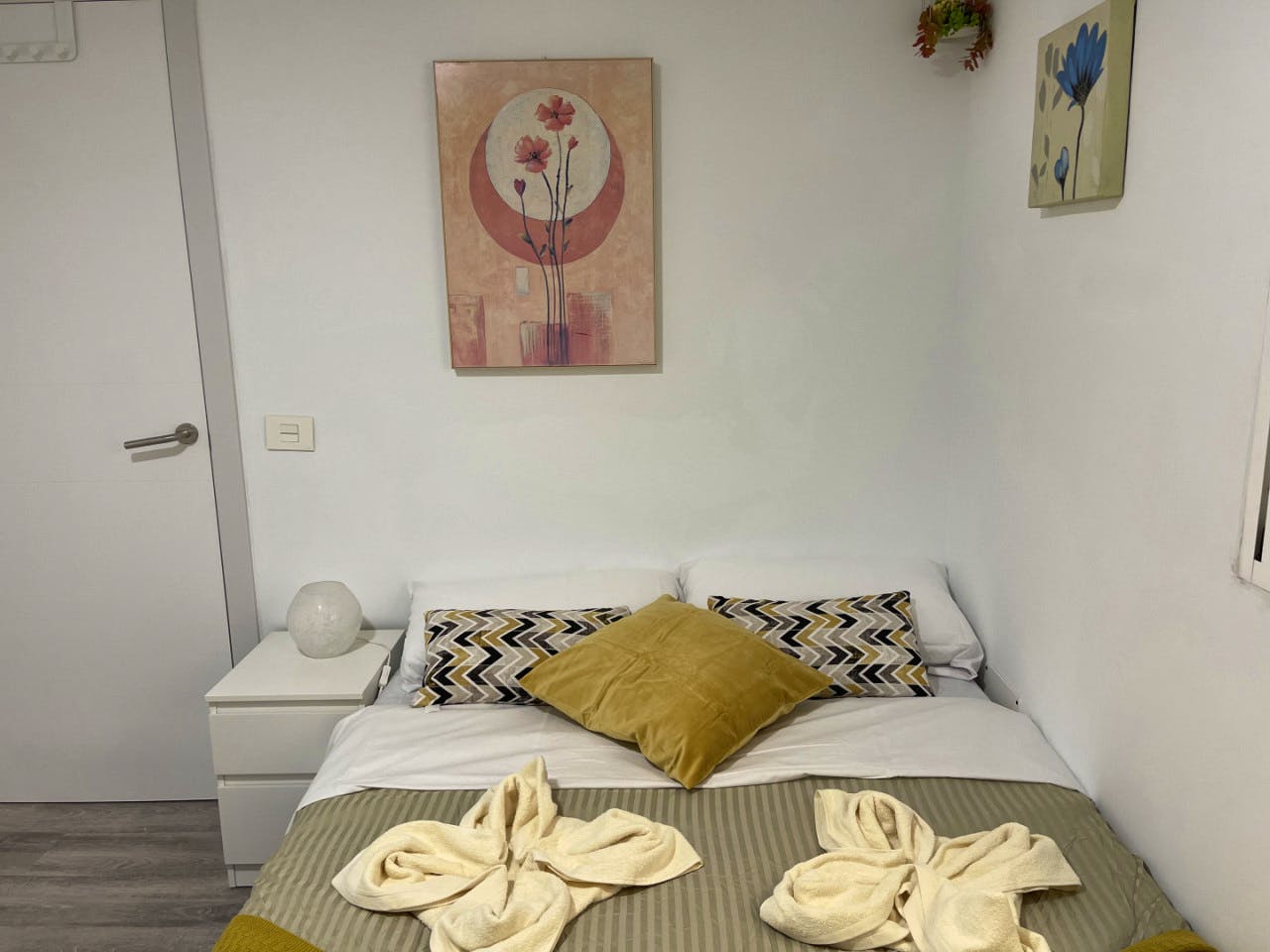 Private Room 3 - 8
