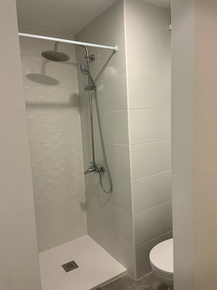 Private Room 1 - 13