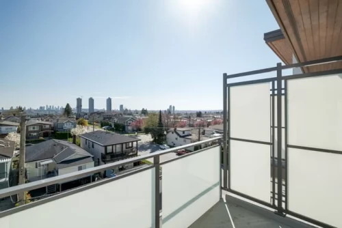 Vancouver - Private let