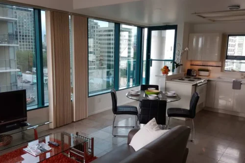Vancouver - Private let  - Gallery -  5