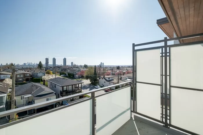  Private Bedroom  -  Vancouver - Private let  - Gallery -  16