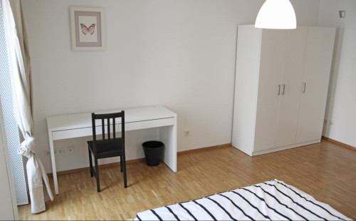 Neat single bedroom in Harburg  - Gallery -  2