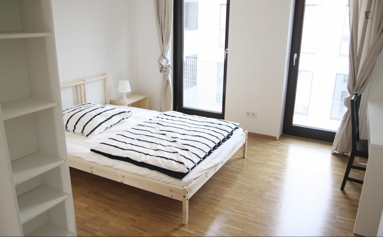  Neat Single Bedroom In Harburg  -  Neat single bedroom in Harburg  - Gallery -  1