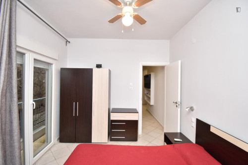 RENOVATED 1BR CITY CENTER