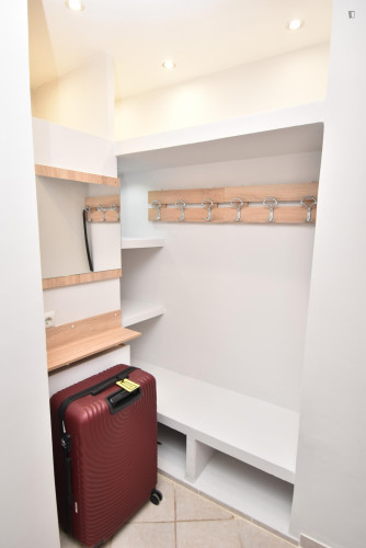 RENOVATED 1BR CITY CENTER - Gallery - 15
