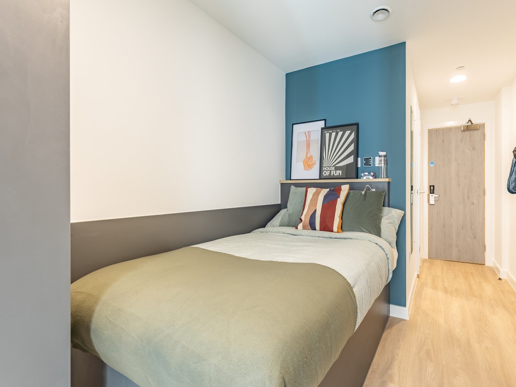 Classic Plus En-Suite - 1