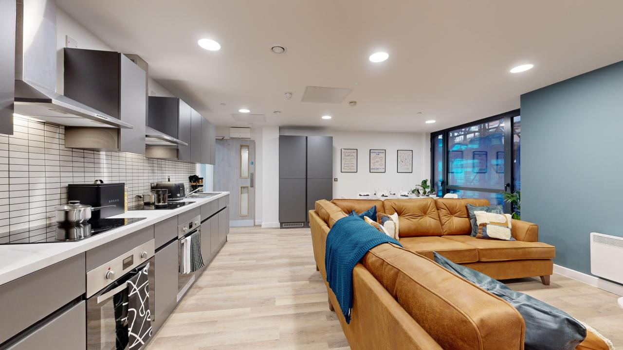 Classic Plus En-Suite - 14