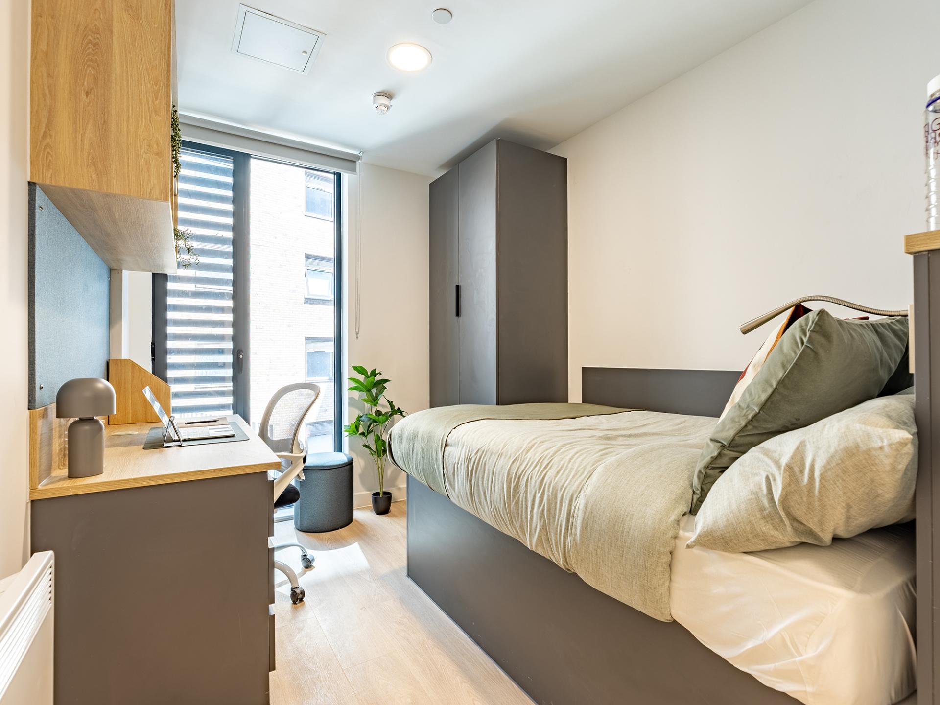 Premium Plus En-Suite - 22