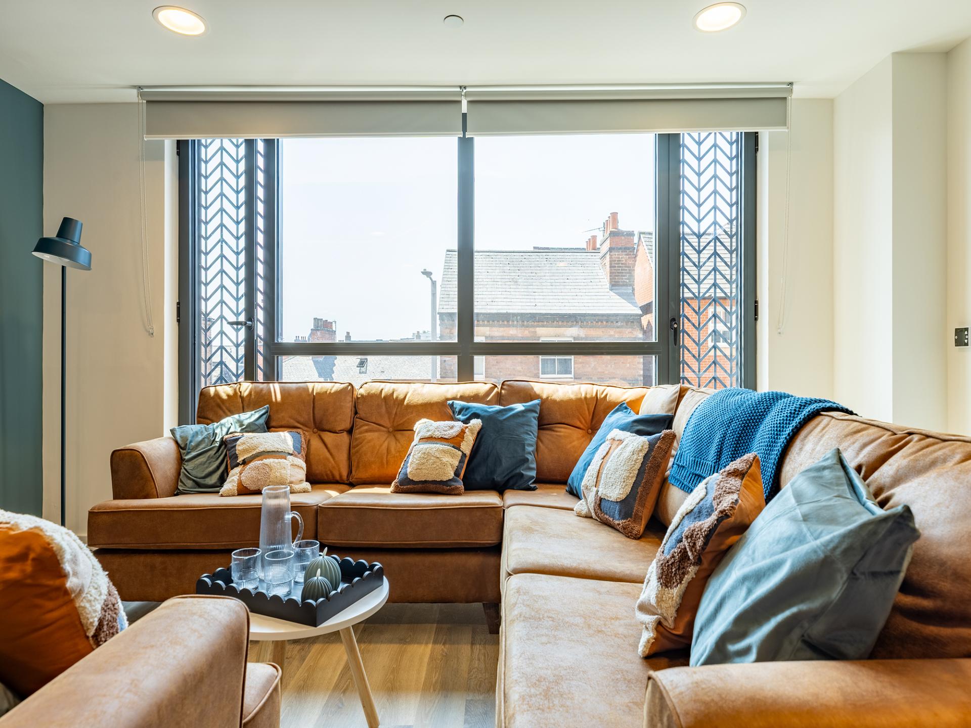 4 Bed En-Suite - 10