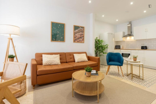 Pleasant 1-bedroom flat in the city centre - Gallery - 25