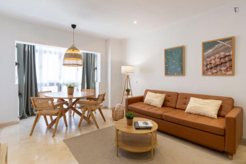 Pleasant 1-bedroom flat in the city centre - Gallery - 17