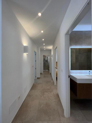 Large and elegant 3-bedroom apartment close to Playa de Chilches 