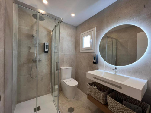 Large and elegant 3-bedroom apartment close to Playa de Chilches 