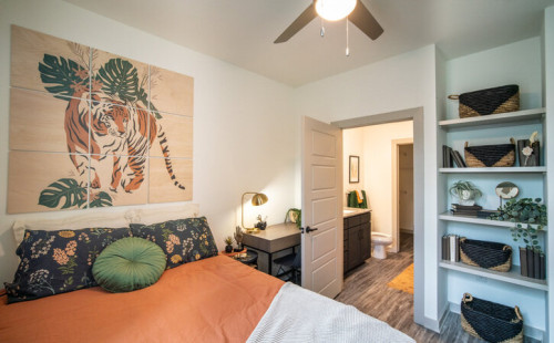 Signature Hartwell Village