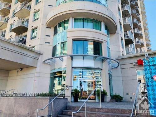 Entire Place·2B2B···234 RIDEAU Street