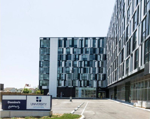 744 - 1900 Simcoe St N
