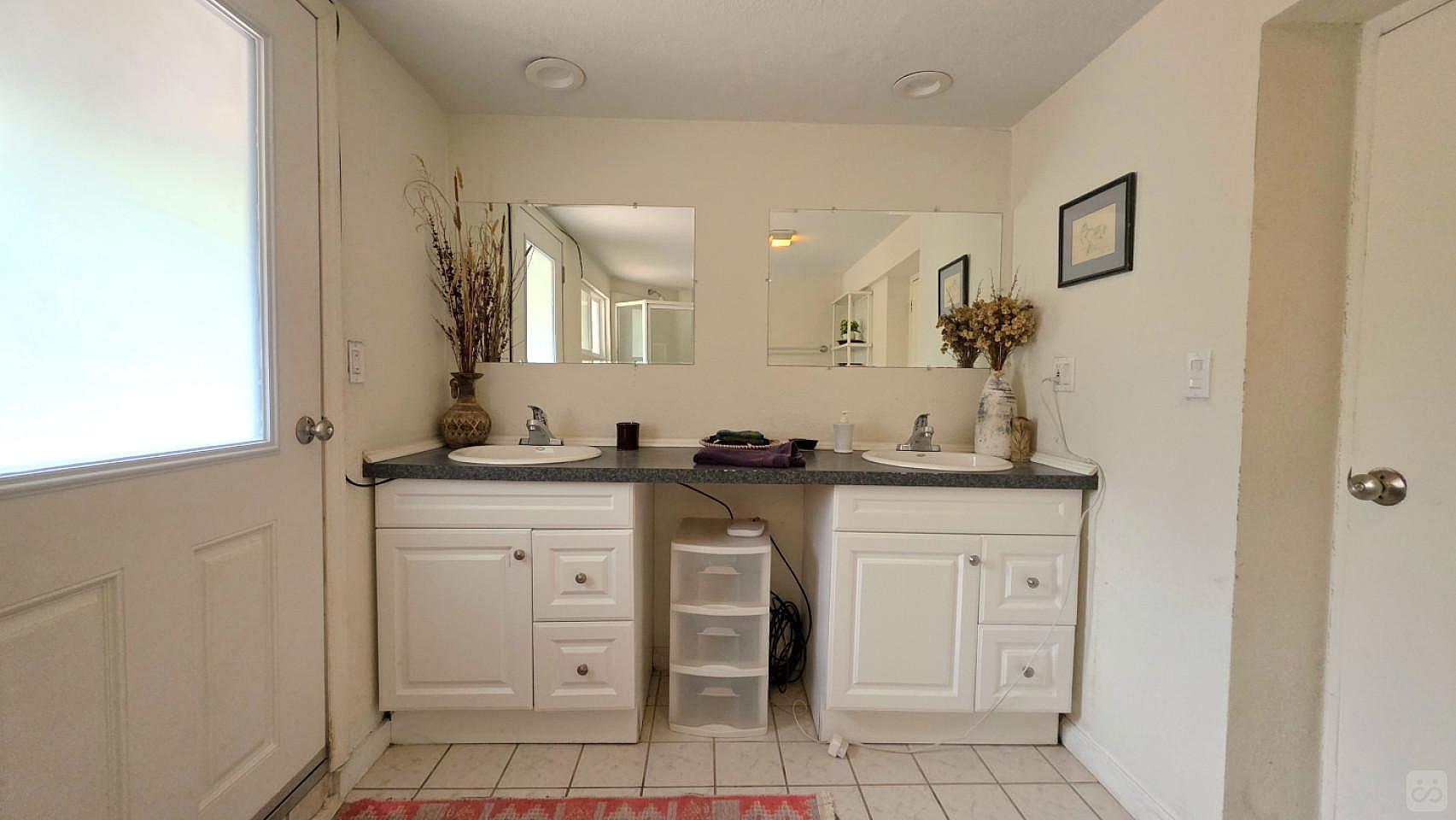 Sun Room - Peaceful Coliving Retreat in Scenic Marron Valley, Close to Nature and San Diego - Gallery - 10