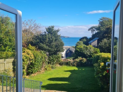 Lovely house near the beach